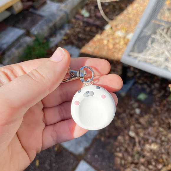 Seal WorryStone Keychain Matte - Picture 6 of 8